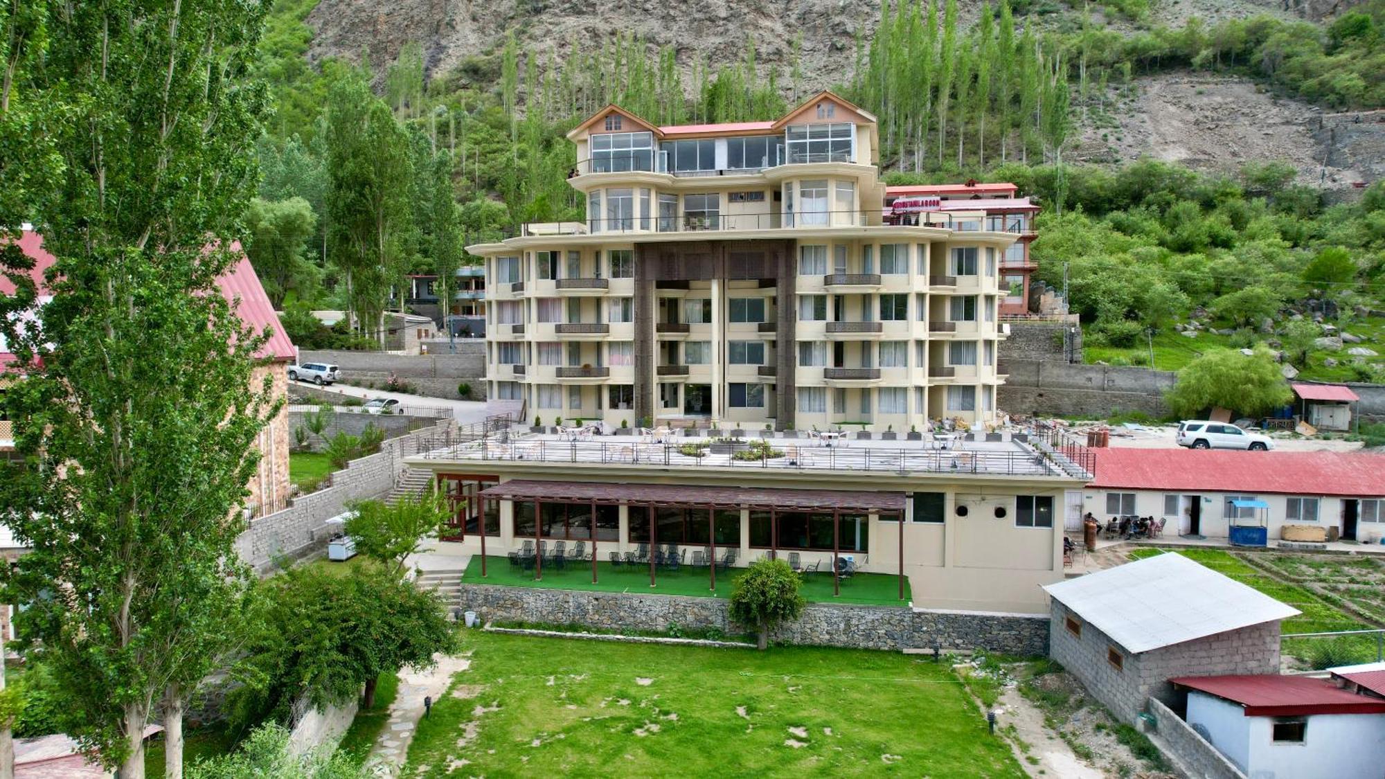 Tibet Hotel Skardu Luaran gambar